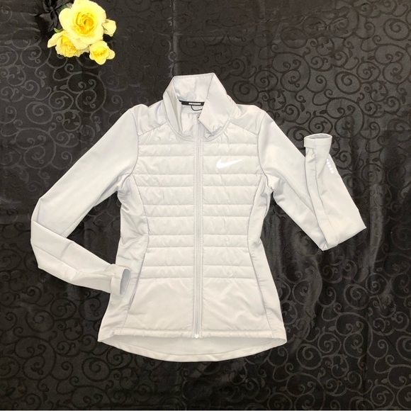 ⭐️NEW⭐️Nike Running Jacket for Women - Picture 4 of 11